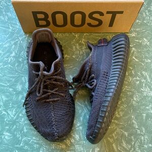 Yeezy Boost 350 V2 youth size 6